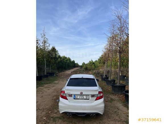 Sahibinden Honda Civic 1.6 i-VTEC ECO Elegance 2013 Model 
