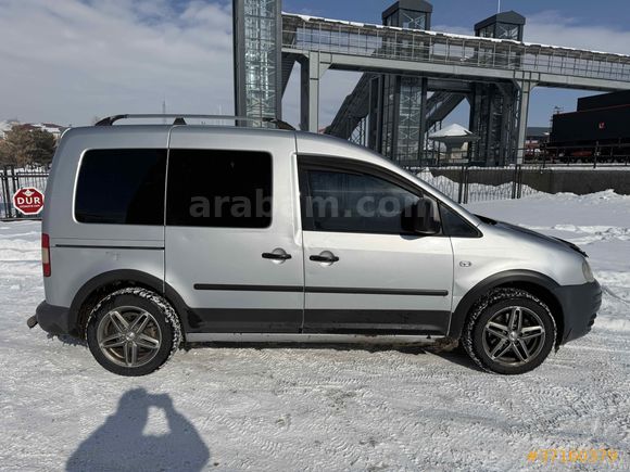 Galeriden Volkswagen Caddy 1.9 TDI Kombi 2010 Model Kars