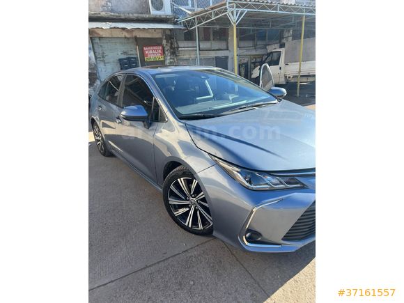 Sahibinden Toyota Corolla 1.5 Flame X-Pack 2022 Model
