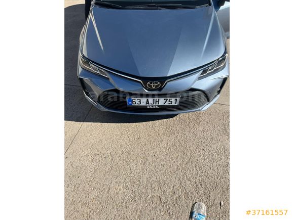Sahibinden Toyota Corolla 1.5 Flame X-Pack 2022 Model