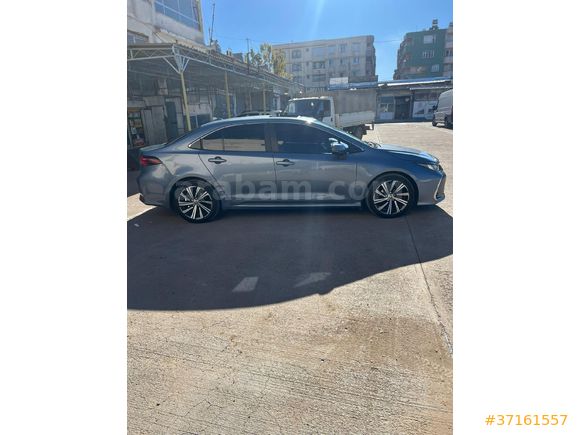 Sahibinden Toyota Corolla 1.5 Flame X-Pack 2022 Model