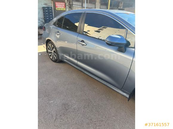 Sahibinden Toyota Corolla 1.5 Flame X-Pack 2022 Model