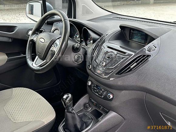 ""OTOMOBİL RUHSATLI TİTANİUM PLUS KUSURSUZ TEMİZLİKTE""