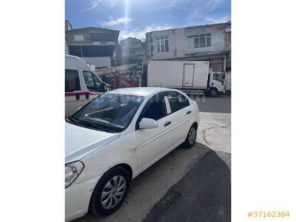Sahibinden Hyundai Accent Era 1.5 CRDi Team 2011 Model