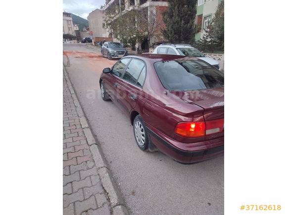 Sahibinden Toyota Carina 2.0 1998 Model