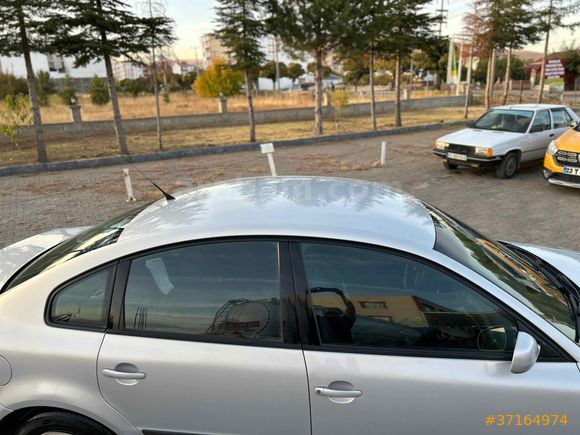 Sahibinden Volkswagen Passat 1.8 Trendline 2000 Model 