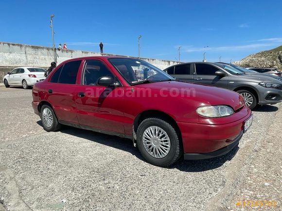Sahibinden Hyundai Accent 1.3 LS 1997 Model