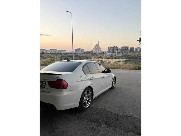 IŞIK PAKET 2011 E90 BMW 320D 184 HP