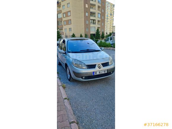 Sahibinden Renault Scenic 2.0 Privilege 2005 Model