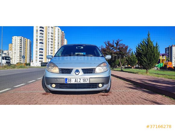 Sahibinden Renault Scenic 2.0 Privilege 2005 Model