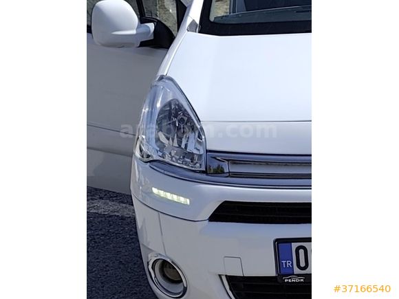 Sahibinden Citroen Berlingo 1.6 HDi multiplace 2014 Model  228.000 km Beyaz
