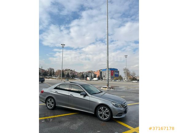 ekstra opsiyonlu ön koltuklar hafıza çarpışma önleyici otomatik park km uzun yolda yapılmış tek el kullanılmış)