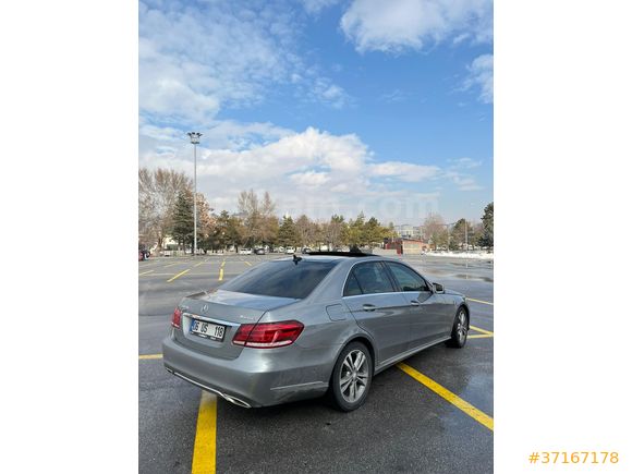 ekstra opsiyonlu ön koltuklar hafıza çarpışma önleyici otomatik park km uzun yolda yapılmış tek el kullanılmış)