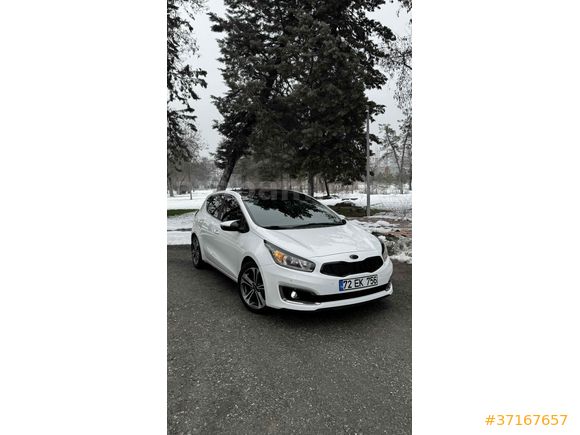 Sahibinden Kia Ceed 1.6 CRDi Premium 2015 Model 