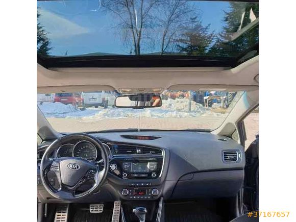 Sahibinden Kia Ceed 1.6 CRDi Premium 2015 Model 
