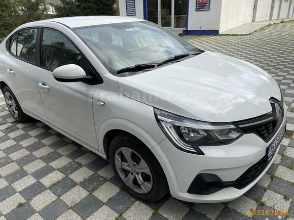 Sahibinden Renault Taliant 1.0 Tce Joy 2022 Model 