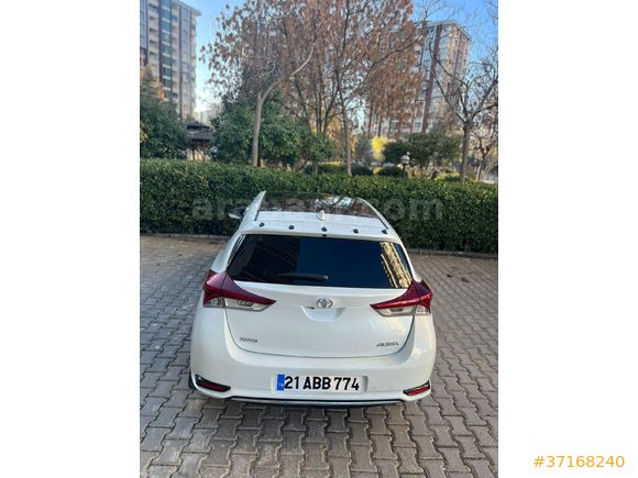 Sahibinden Toyota Auris 1.6 Active Skypack 2016 Model