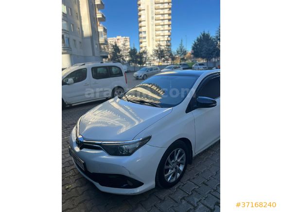 Sahibinden Toyota Auris 1.6 Active Skypack 2016 Model