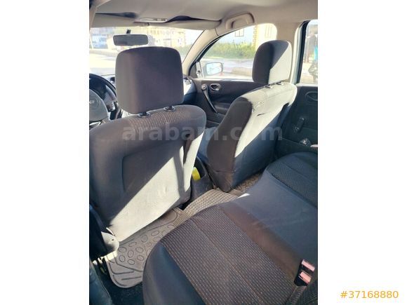 Sahibinden Renault Megane 1.4 Authentique 2005 Model