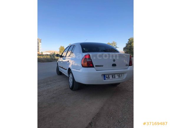 Sahibinden Renault Clio 1.4 RNA 2000 Model 