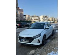 Sahibinden Hyundai i20 1.4 MPI Style 2021 Model  DÜŞÜK KM DEĞİŞENSİZ 