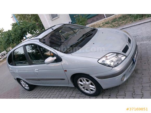 Sahibinden Renault Scenic 1.6 Dynamique 2003 Model