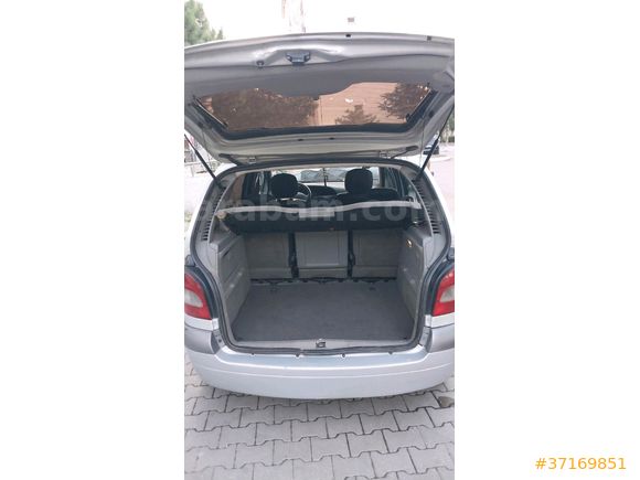 Sahibinden Renault Scenic 1.6 Dynamique 2003 Model