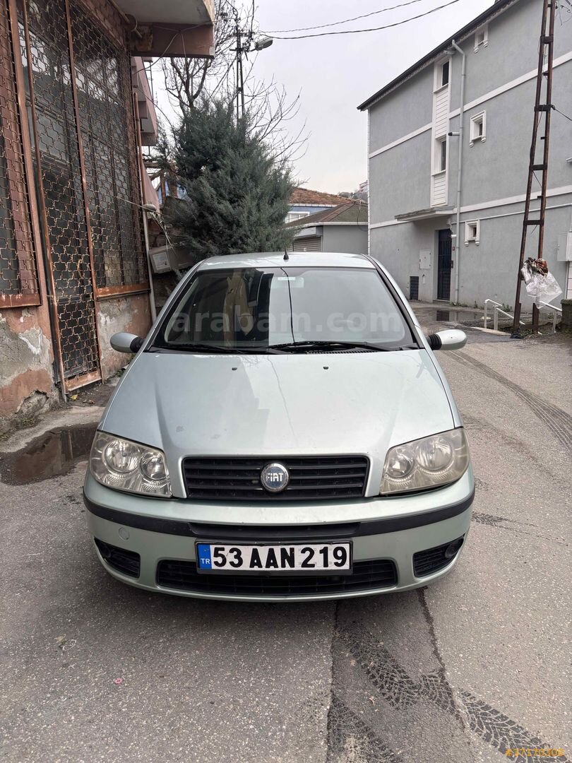 Sahibinden Fiat Punto 1.3 Multijet Shine 2004 Model İstanbul 125.000 km Yeşil (metalik) 1