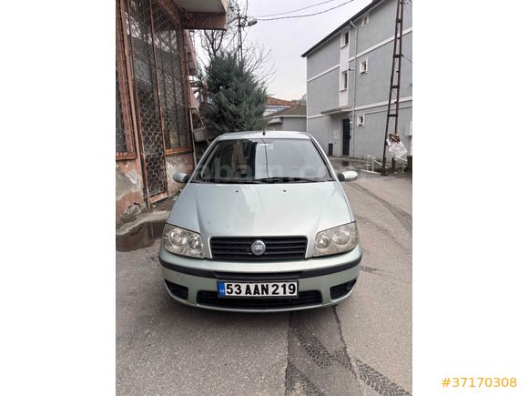 Sahibinden Fiat Punto 1.3 Multijet Shine 2004 Model 