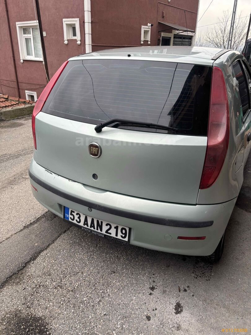 Sahibinden Fiat Punto 1.3 Multijet Shine 2004 Model İstanbul 125.000 km Yeşil (metalik) 4