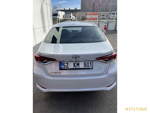 İLK Sahibinden 16000 KM DE Toyota Corolla 1.5 Dream 2025 Model Tekirdağ