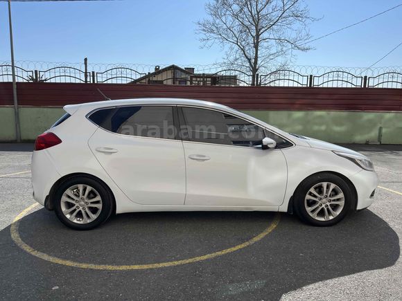 Sahibinden Kia Ceed 1.6 CRDi Concept Plus 2012 Model 