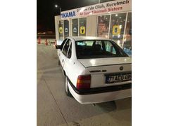 Sahibinden Opel Vectra 2.0 GL 1992 Model 