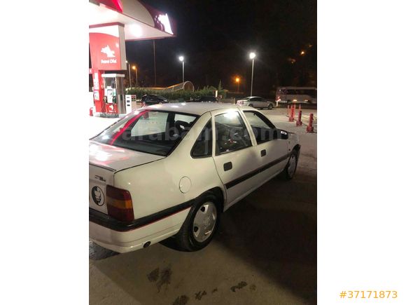Sahibinden Opel Vectra 2.0 GL 1992 Model 