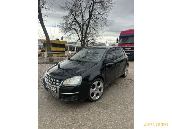 TAKASA AÇIK TEMİZ GOLF 5 MOTOR SAAT GİBİ ALAN KAZANIR