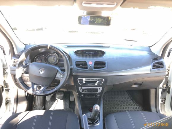 Sahibinden Renault Megane 1.5 dCi Touch Plus 2015 Model  198.000 km Beyaz