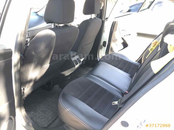 Sahibinden Renault Megane 1.5 dCi Touch Plus 2015 Model  198.000 km Beyaz