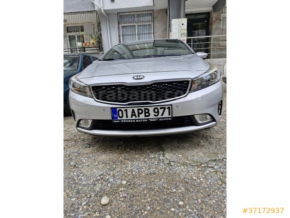 Sahibinden Kia Cerato 1.6 CRDi Concept 2017 Model