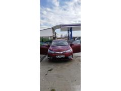 Sahibinden Toyota Corolla 1.4 D-4D Premium 2018 Model  150.000 km Bordo