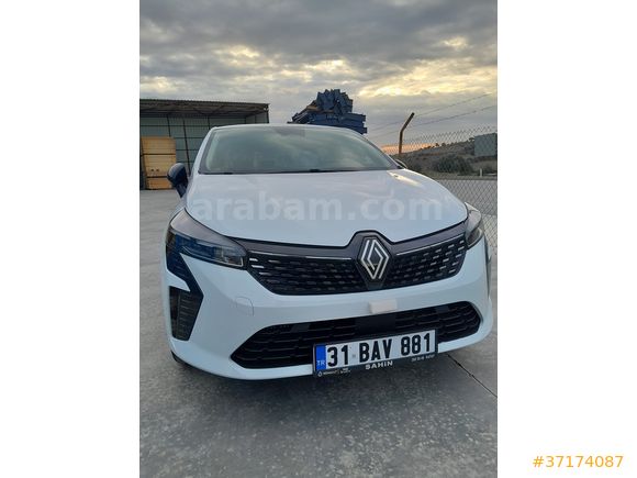 Sahibinden Renault Clio 1.0 TCe Evolution 2025 Model 