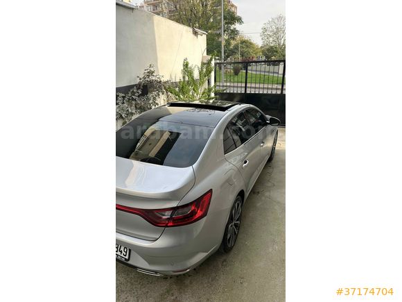 Sanruflu megane  hatasız en dolusu