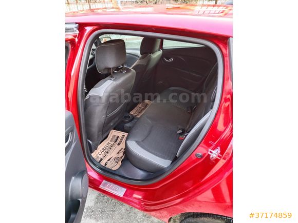 Galeriden Renault Clio 1.5 dCi Icon 2016 Model Konya