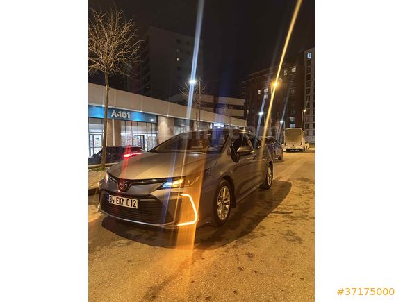 Sahibinden Toyota Corolla 1.5 Dream 2021 Model 