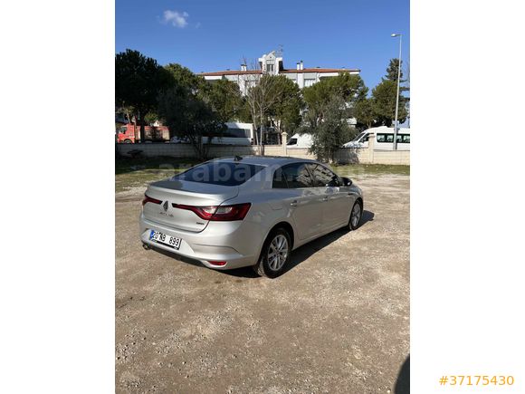 Sahibinden Renault Megane 1.5 dCi Touch 2017 Model 