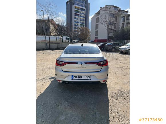 Sahibinden Renault Megane 1.5 dCi Touch 2017 Model 