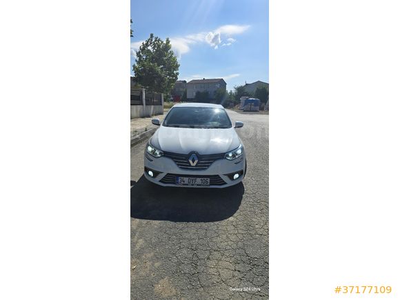 Sahibinden Renault Megane 1.5 dCi Joy 2020 Model İstanbul 162.000 km Beyaz