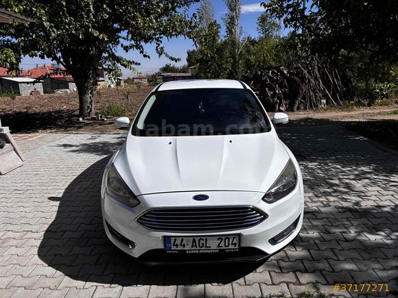 Sahibinden Ford Focus 1.6 Ti-VCT Titanium 2015 Model 