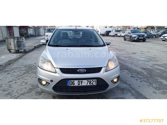 Memurdan satılık 2010 model Ford Focus 1.6 Comfort 2,5 Kasa