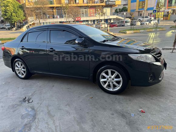 2. Sahibinden düşük km manuel corolla  