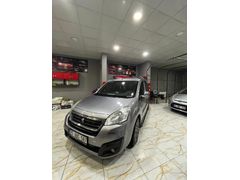 Sahibinden Peugeot Partner 1.6 HDI Active 2015 Model
